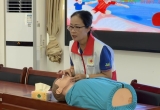 点亮微心愿传递暖童心安全伴成长