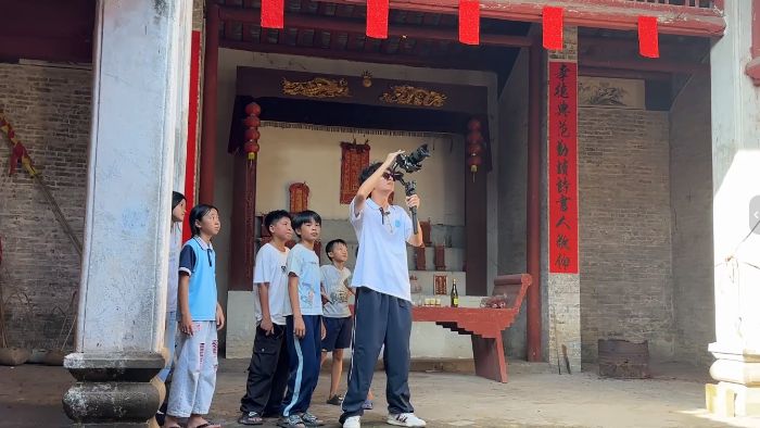 成员拍摄工作照